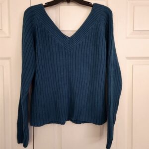 Forenza Blue Women's Sweater